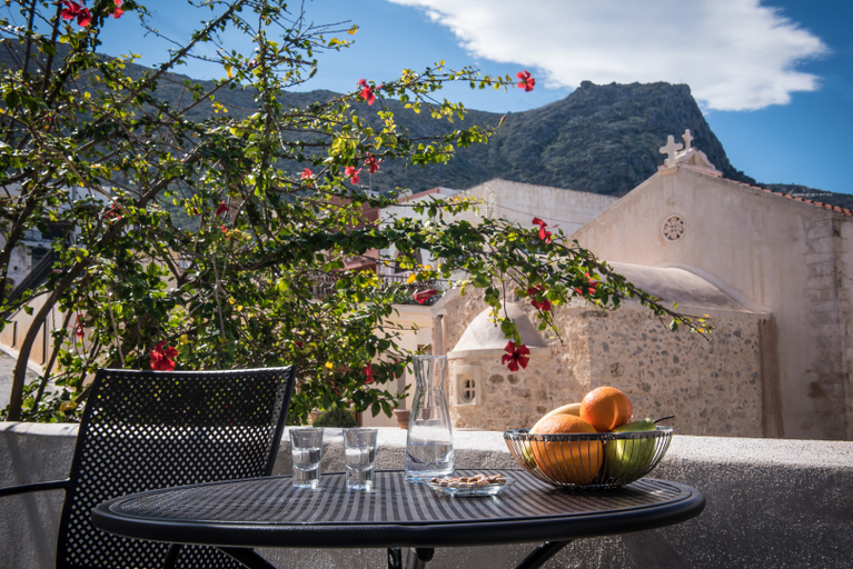 Food & Drinks, Bianca Doma, Crete