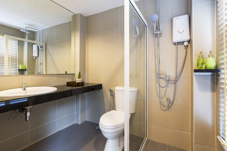 Bathroom 4, Buchita Nimman, Muang Chiang Mai