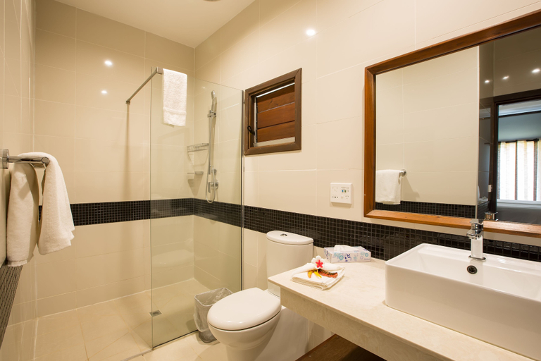 Bathroom 3, Yatule Resort & Spa, Nadroga/Navosa