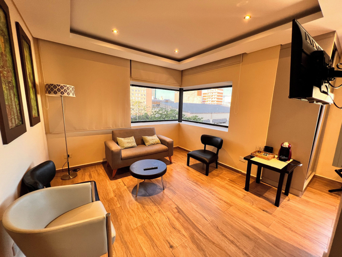Living area 5, Hotel Grand Lago, Capital