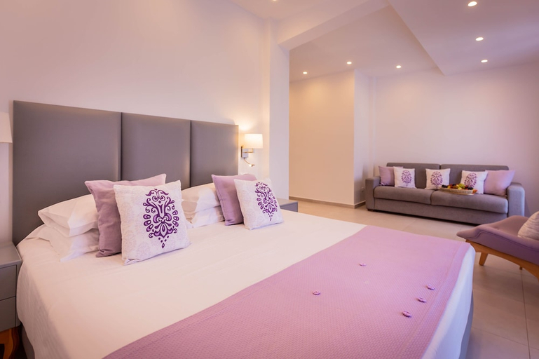 Bedroom 3, MAR N MAR CROWN SANTORINI HOTEL AND SUITES, South Aegean