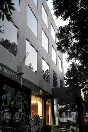 Front of property 4, HOTEL ROSEMARY INN, Agra