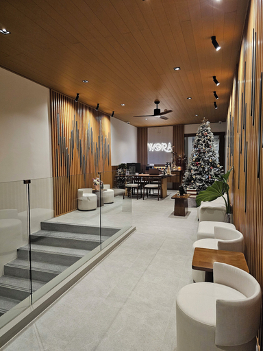 Reception, Wora Phuket, Phuket Island