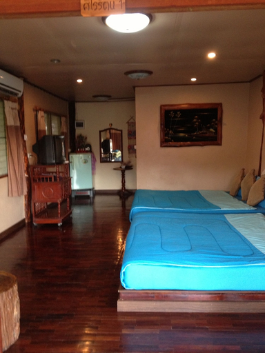 Bedroom 2, Klong Sai Hills Resort, Wang Num Khiaw