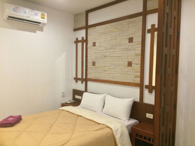Bedroom 2, Suanrak Resort, Muang Suphanburi