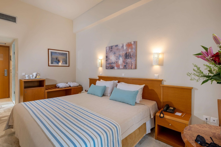 Bedroom 3, Minos Hotel, Crete