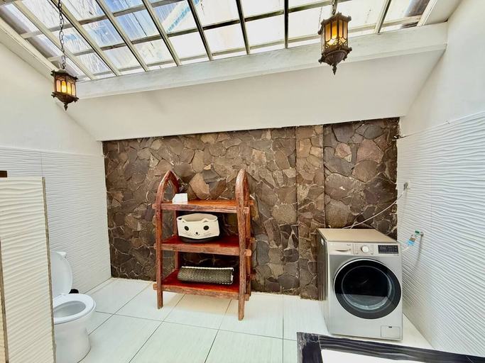 Bathroom 5, Villa White Orchid, Badung