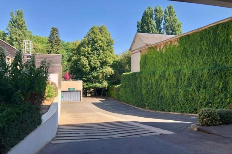 Others 5, B&B Hotel Chartres Centre Cathedrale, Eure-et-Loir