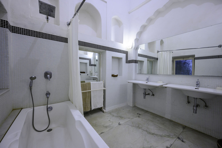 Bathroom 5, Neemrana Fort-Palace, Alwar