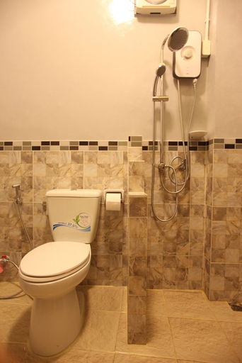 Bathroom 2, Bann Kong Kam House, Mae Sai