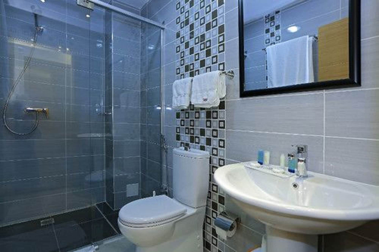 Bathroom 4, Hôtel Saray, Kouba