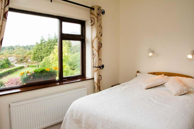 Bedroom 2, Mountain View B&B
