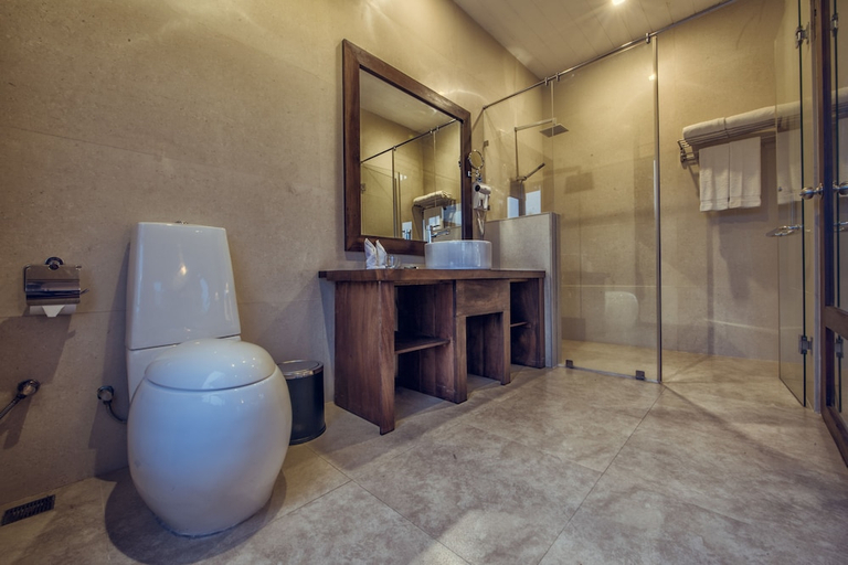 Bathroom 5, Suriya Resort, Wennappuwa