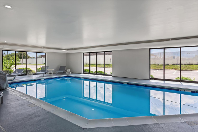 Sport & Beauty 5, Spark by Hilton Oak Forest, Cook