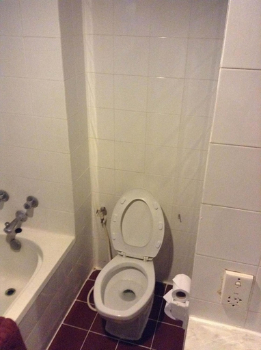 Bathroom 4, Diamond River Ping Petch-Ngam Hotel, Muang Chiang Mai