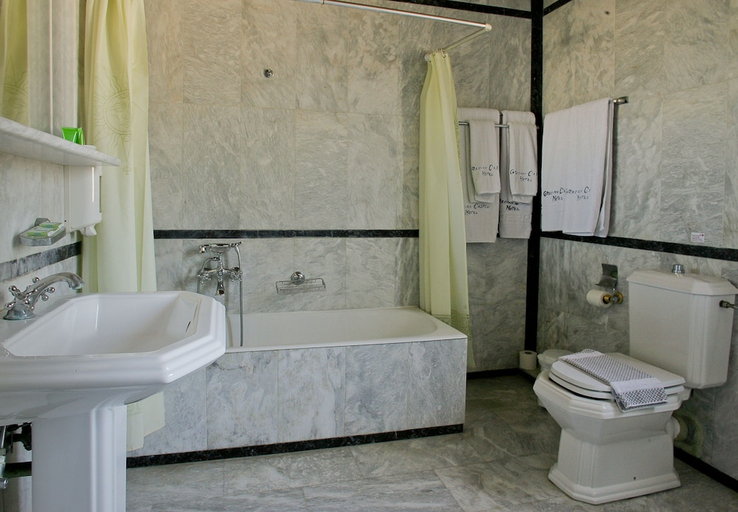 Bathroom 5, Grecian Castle Hotel, North Aegean