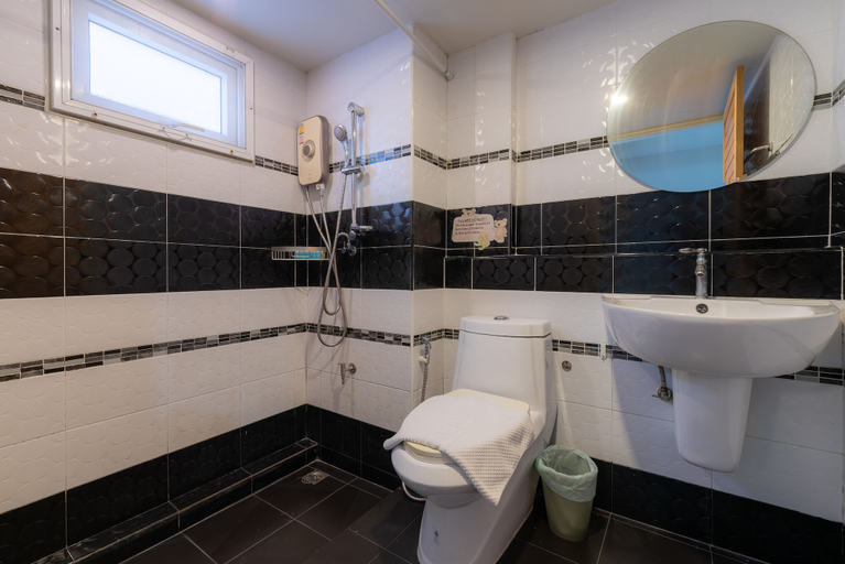 Bathroom 5, Little Bear's Home, Muang Chiang Mai