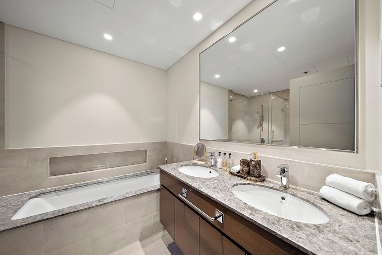 Bathroom 5, 3BR Views of Burj Khalifa Dubai Fountain, Dubai