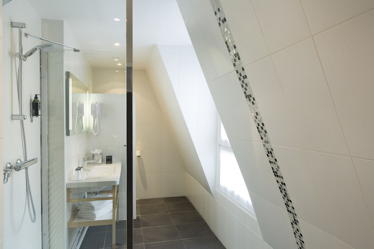 Bathroom 4, Hotel Albert 1er Paris Lafayette, Paris