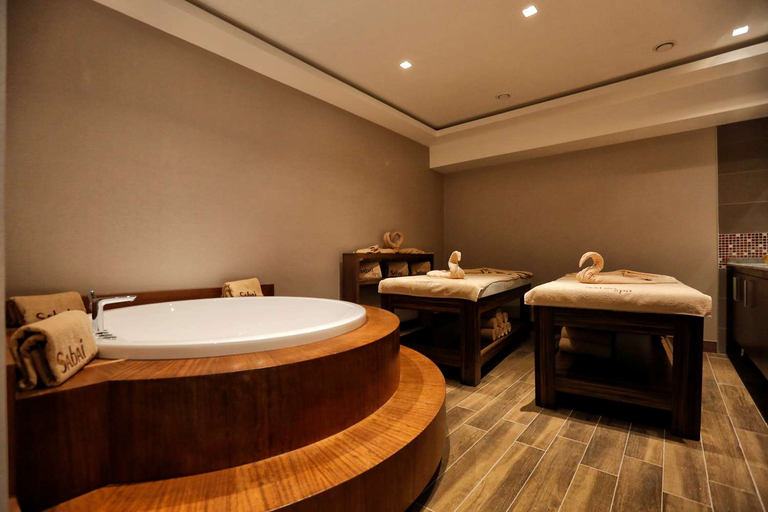 Bathroom 3, Karsiyaka Convention & Spa Hotel, Karşıyaka
