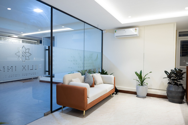 Lobby sitting area, Felix Inn Boutique Hotel - Manyata Tech Park, Bangalore