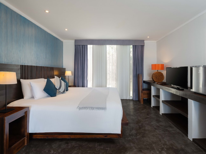 Bedroom 2, Natai Beach Resort and Spa, Takua Thung
