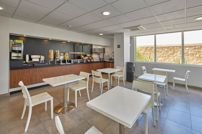 Food & Drinks 4, City Express by Marriott Durango, Durango