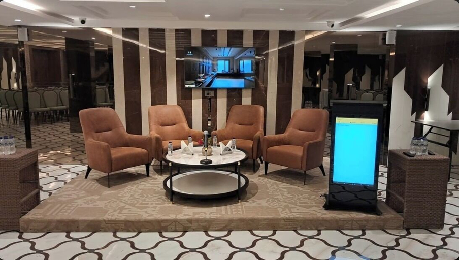 Banquet hall 4, Lawrence Solitaire Resort Nainital, Nainital