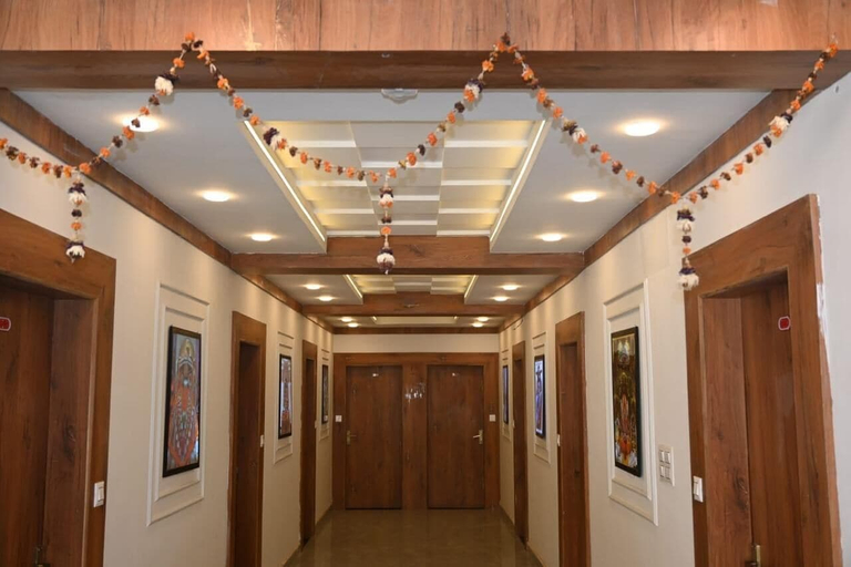 Lobby, Ramlala Hotel, Faizabad
