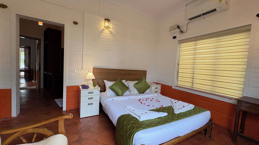 Room 1, KUZHUPPILLY BEACH HOUSE, Ernakulam