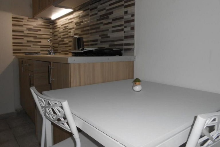 Others 5, Aristo Apartments, Crete