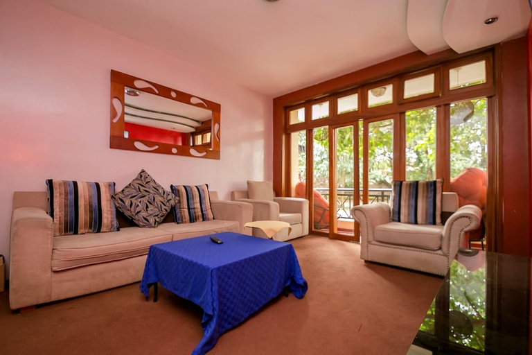 Bedroom 2, Meltonia Luxury Suites, Kibra