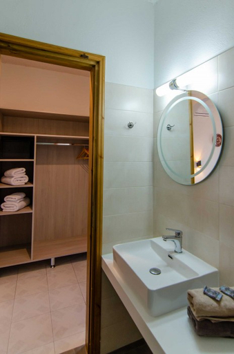 Bathroom, Kampos Village, North Aegean