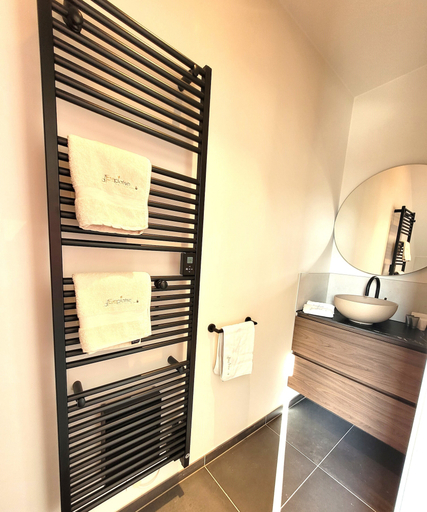Bathroom 5, b&b d'Ereplatse, West-Vlaanderen