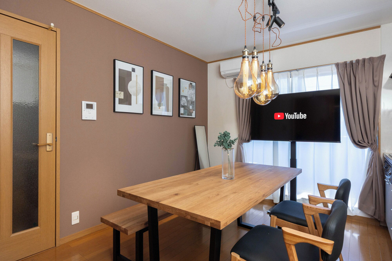 Room 3, Maison Raffine, Osaka