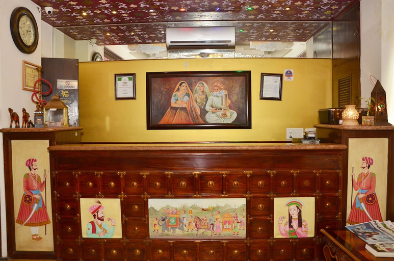 Others 5, Rajputana Haveli, Jaipur