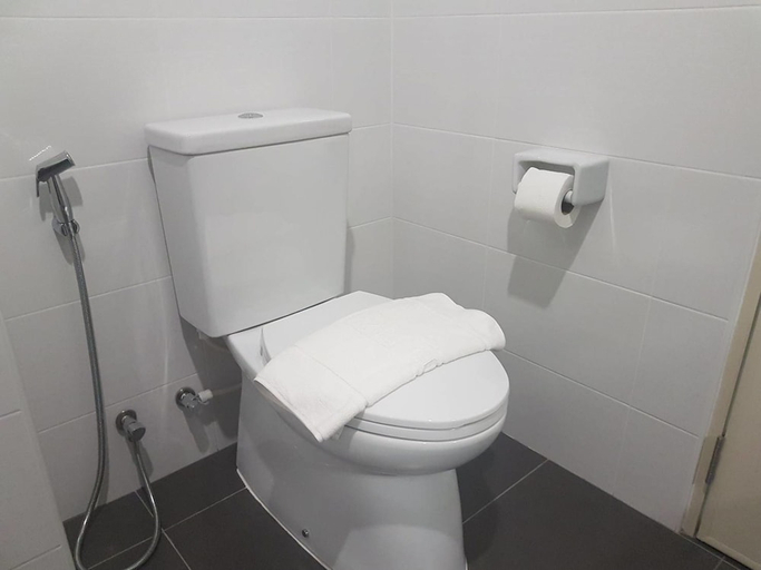 Bathroom 4, The Bed Hotel, Muang Phitsanulok