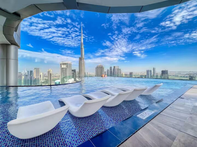 Rooftop pool 4, Spectacular Burj View from Infinity Pool, Dubai