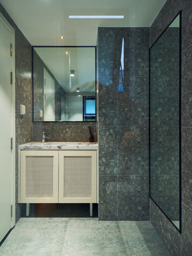 Bathroom 4, Villa Mystery Riverside 8 Bedrooms, District 2