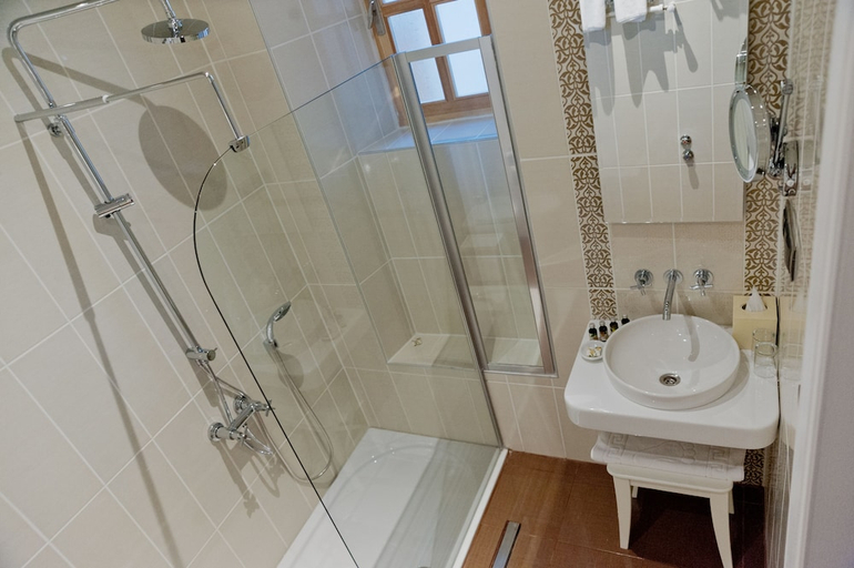 Bathroom 4, hich hotel konya, Selçuklu