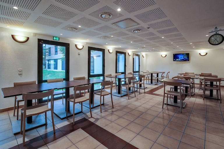 Food & Drinks 4, HOTEL RESIDENCE ZENITUDE MAGNY LES HAMEAUX VERSAILLES, Yvelines