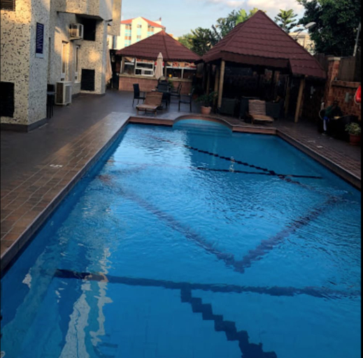 Sport & Beauty 2, Bolton White Residence, AbujaMun