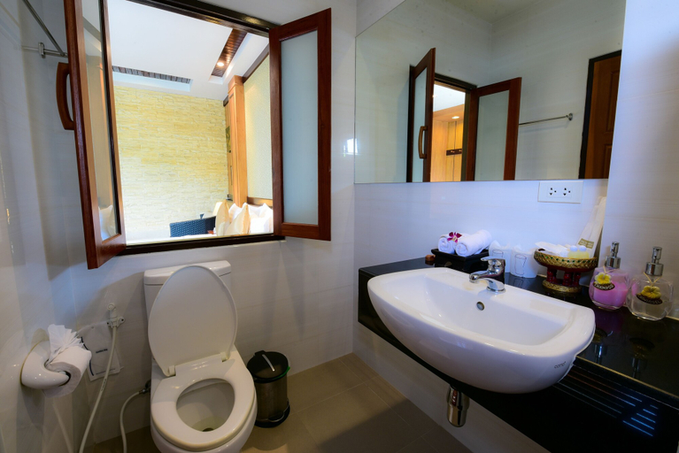 Bathroom 4, Rapeepan Ville, Muang Ubon Ratchatani