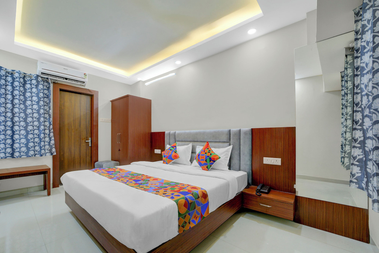Room 4, Fabhotel Shri Vinayak, Bhopal