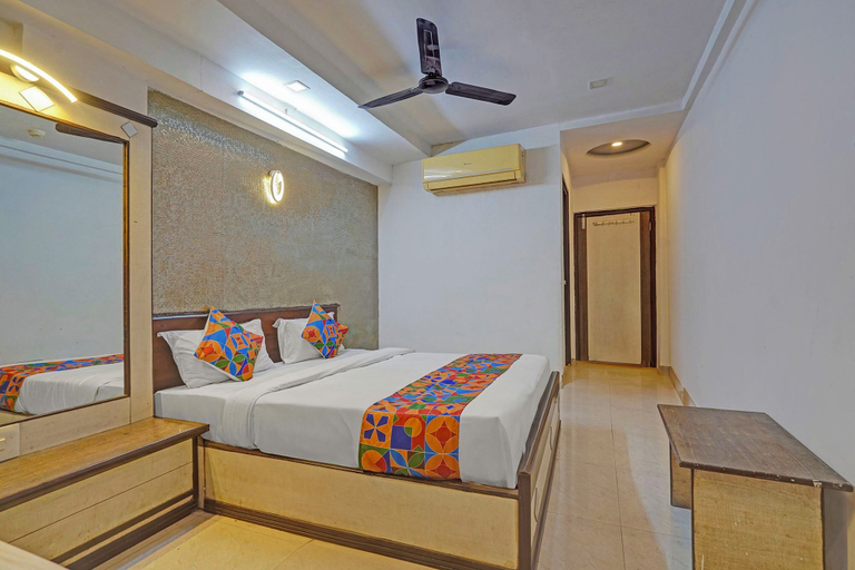 Room 2, Fabhotel Liberty, Ahmadabad