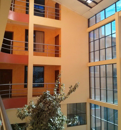 Others 5, Hotel Perla del Lago, Manco Kapac