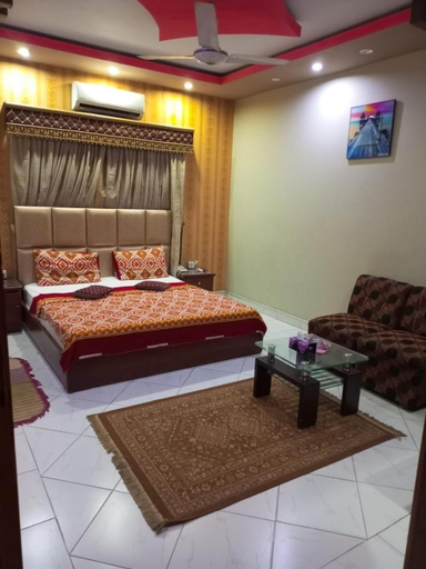 Bedroom 5, Kingston Motel Guest House, Karachi