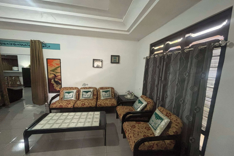Reception 5, OYO 95050 Penginapan Sekarsari Syariah, Yogyakarta