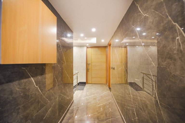 Lobby 4, Fabhotel Grand Shiva, Delhi