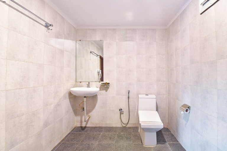 Bathroom 3, FabHotel Morjim Bliss - Nr. Morjim & Ashwem Beach, North Goa